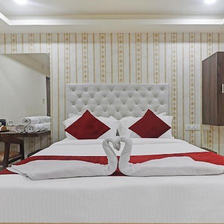 Hotel Bright Airport Zone Shamshabad Exteriér fotografie
