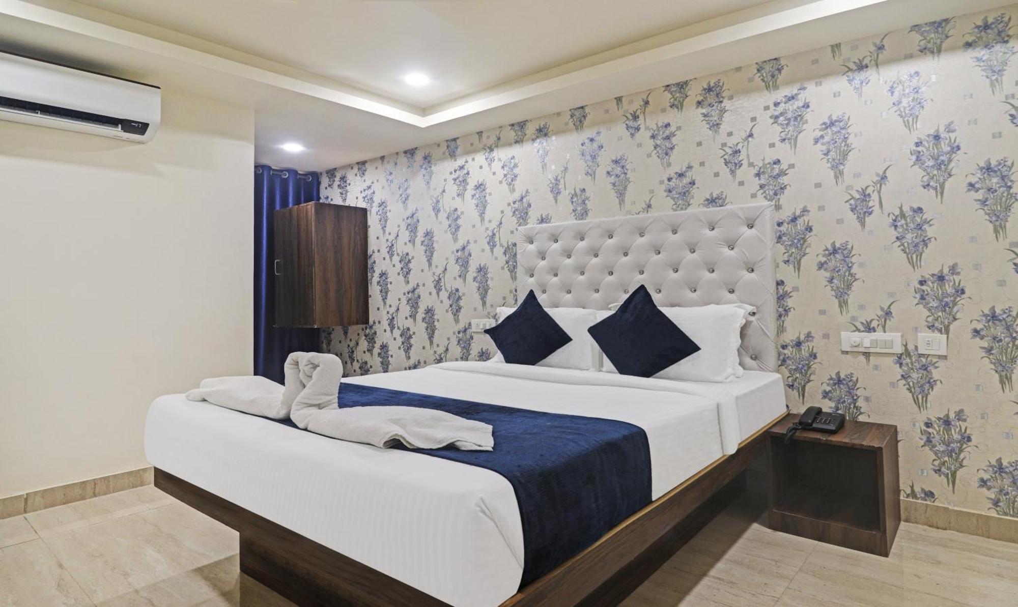 Hotel Bright Airport Zone Shamshabad Exteriér fotografie